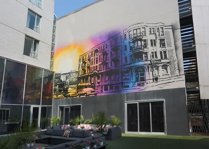 Hotel10 Montreal